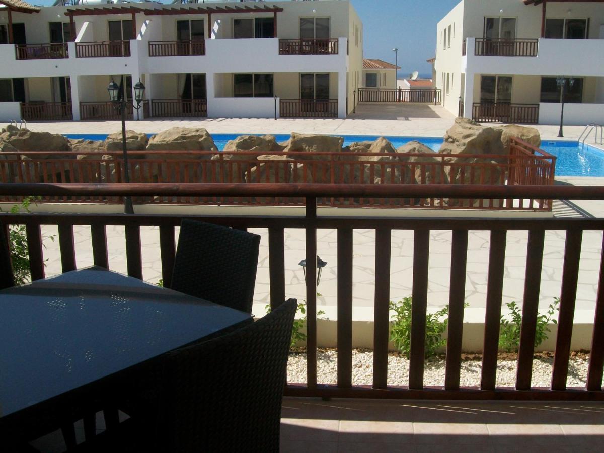 C5 Vanessa Poolside Apartment بييا المظهر الخارجي الصورة